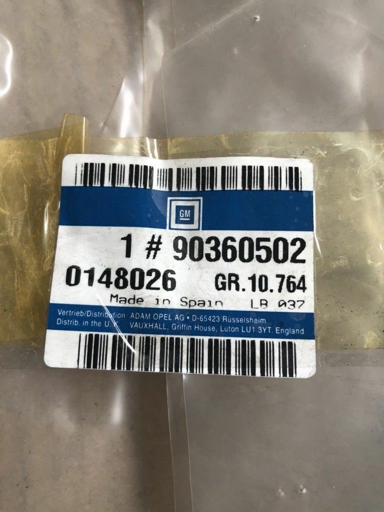 Original GM Opel Astra F Fensterführung hinten Rechts *NEU*