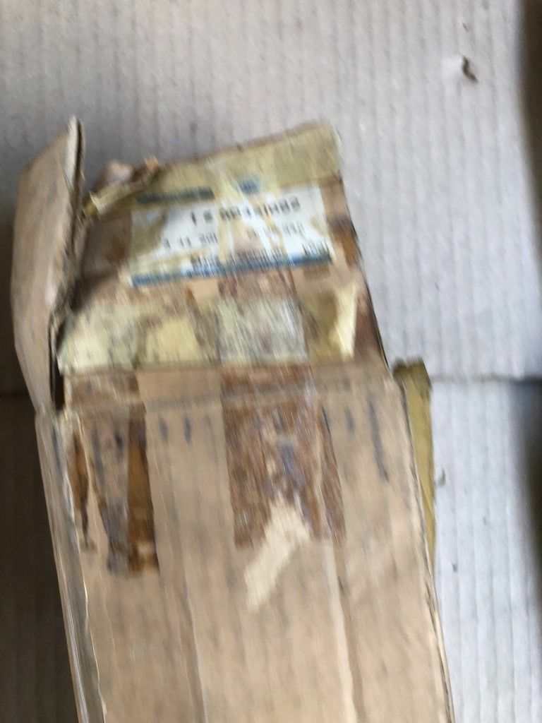 Opel Kadett E Stoßdämpfer NEU Original GM