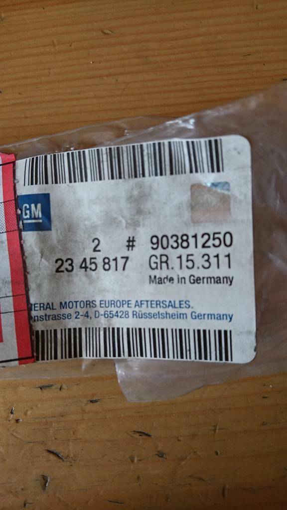 Astra F Halteband Hutablage Kofferraum Neu Original GM