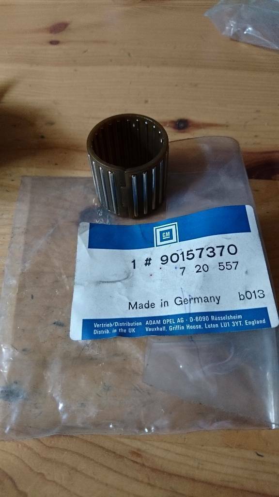 Astra F Corsa Kadett Vectra Nadellager 5 Gang Schaltgetriebe Neu