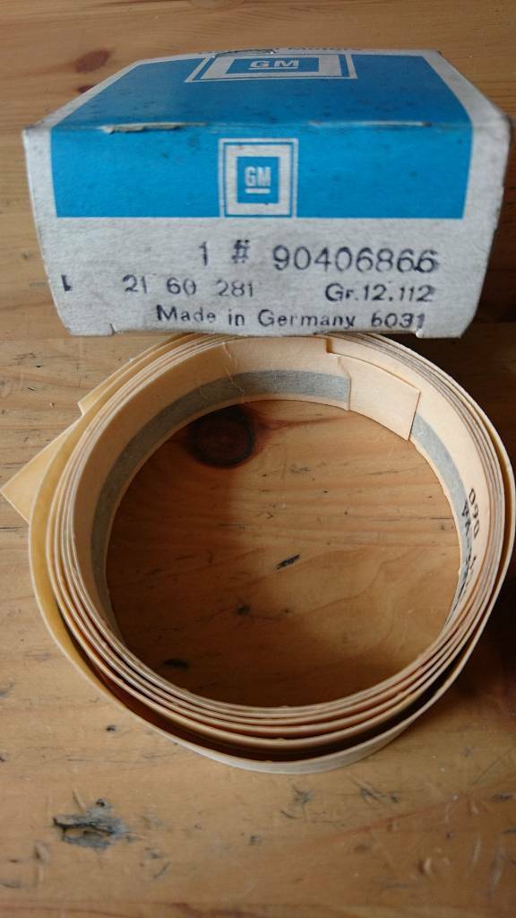Kadett E Farbstreifen Türkis Vordertür neu original GM