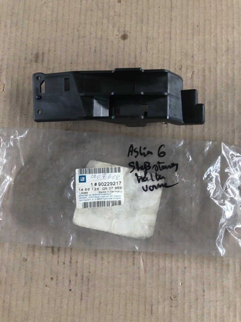 Original GM Opel Astra G Stoßstange Halter vorne *NEU*