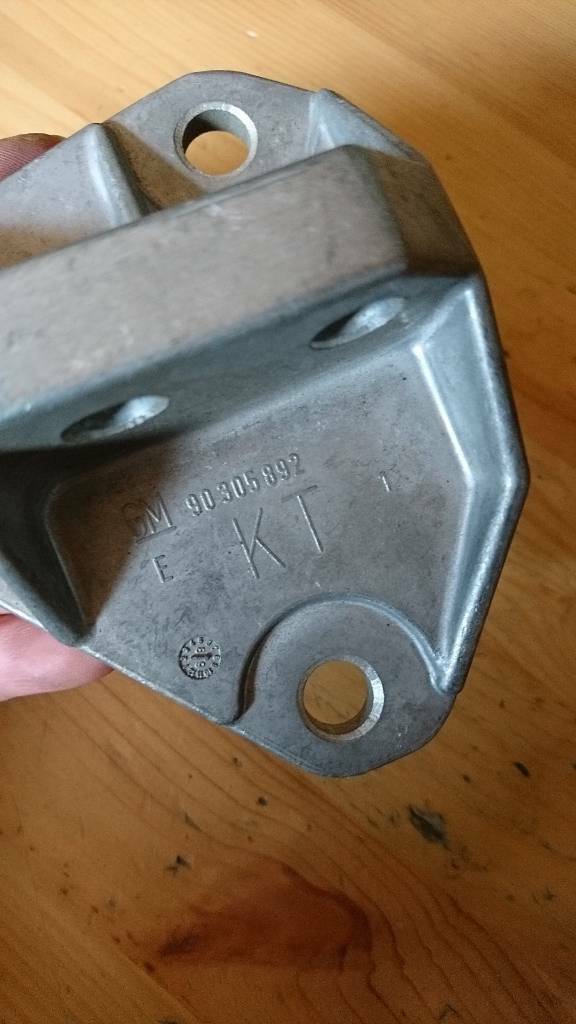 Astra F Vectra A Halter Motoraufhängung vorne rechts Diesel neu