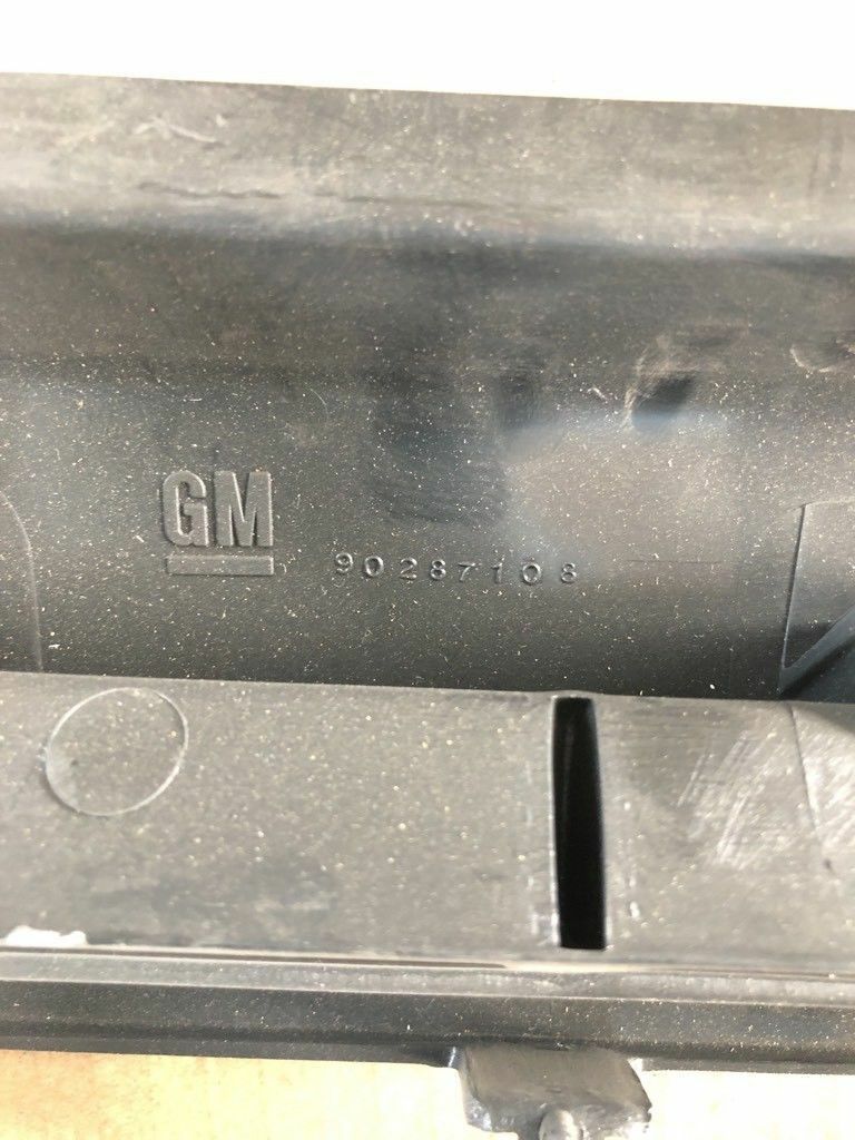 Original GM Opel Vectra A CC Kühlergitter *NEU*