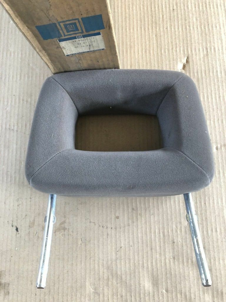 Original GM Opel Manta B Kopfstütze *NEU*