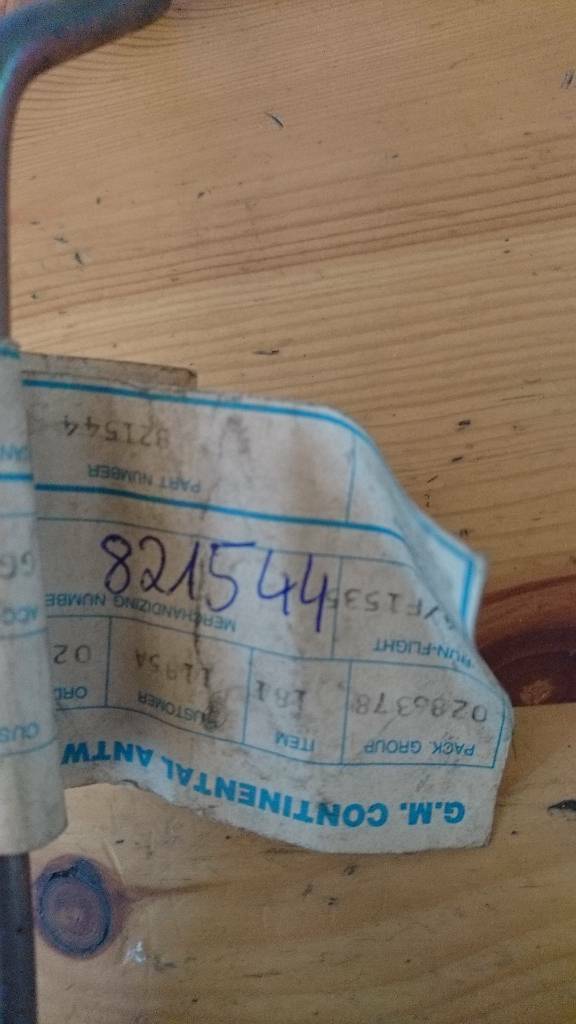 Astra F Kadett E Vectra A Einspritzleitung Nr 4 neu original GM