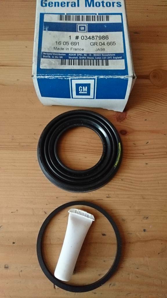 Omega A Satz Dichtungen Bremssattel Delco Neu Original GM