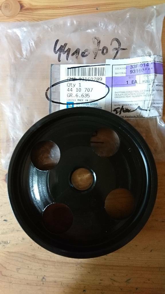 Opel Movano A Vivaro Riemenscheibe Pumpe neu original GM