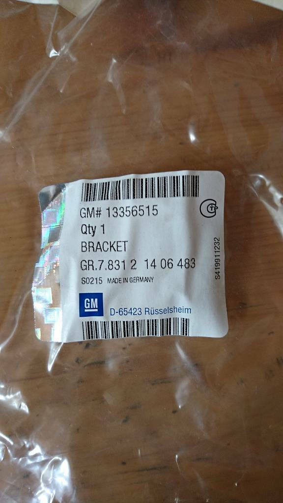 Adam Stoßstange Halter hinten rechts neu original GM