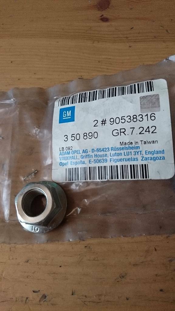 Opel Omega B Lenkung Mutter selbstsichernd M12x1.5 neu original GM