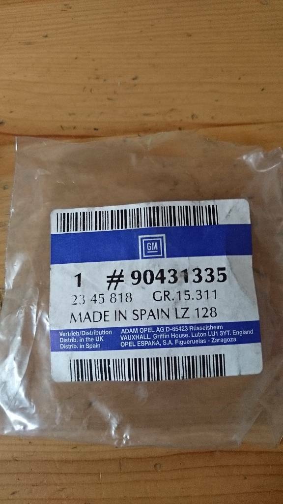 Corsa B Tigra A Hutablage Halteband Mitte Neu Original GM