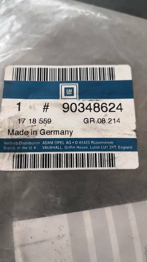 Opel Vectra A Satz Schmutzfänger Vorne Neu Original GM