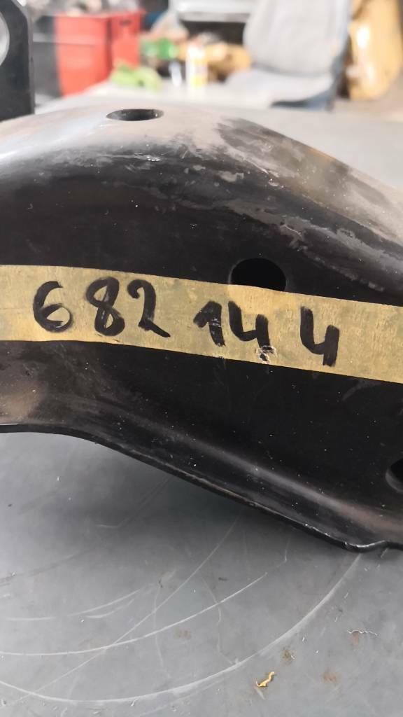 Opel Motorhalter neu original GM