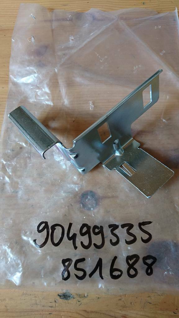 Astra F Corsa B Tigra A Vectra A B Halter Kraftstoffverdampfung