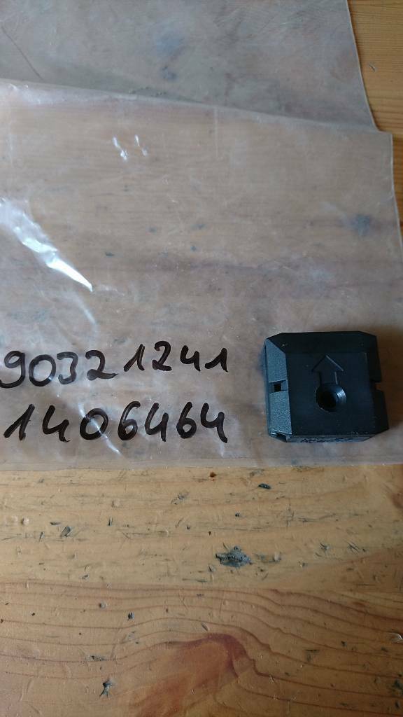Corsa A Schieber Stoßstangen Verkleidung vorne Neu Original GM