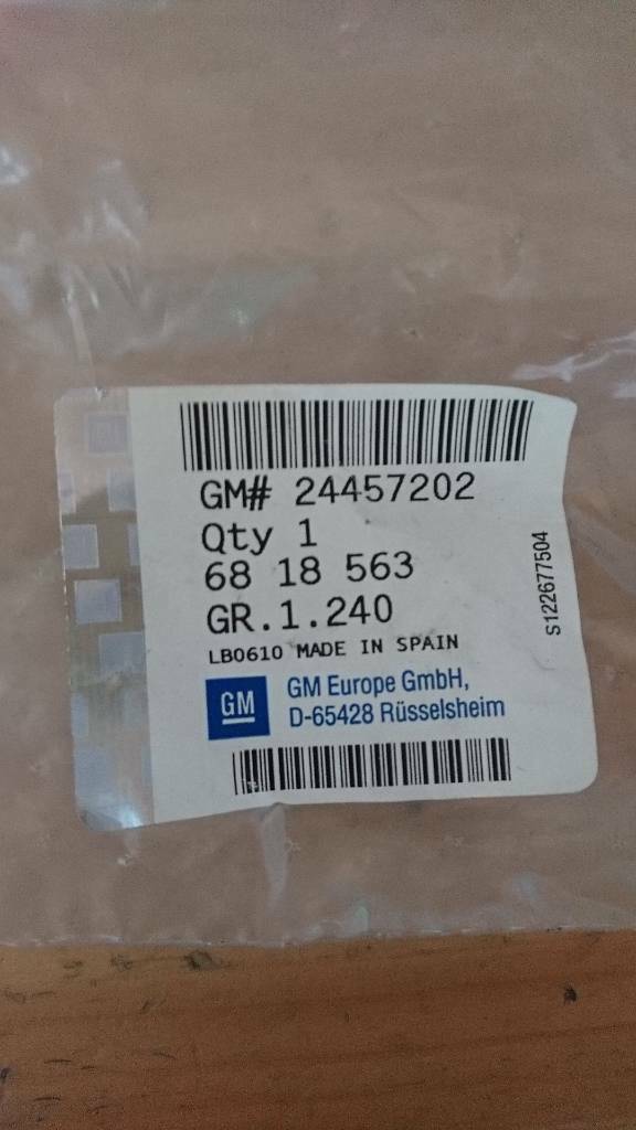 Corsa C Zuführungsschlauch Thermostatgehäuse neu original GM