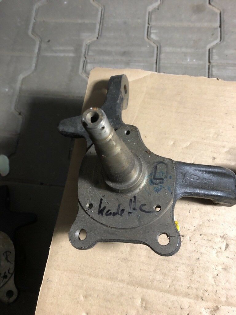 Opel Kadett C Achsschenkel Satz Neu Original GM