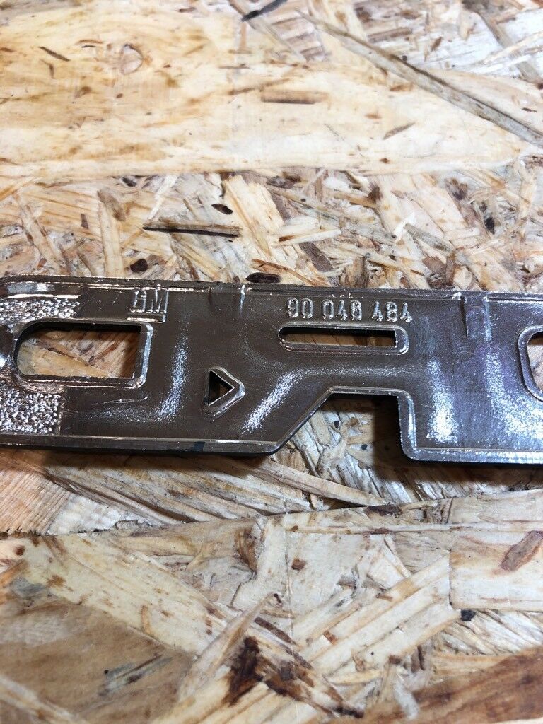 Original GM Opel Rekord Emblem *NEU*