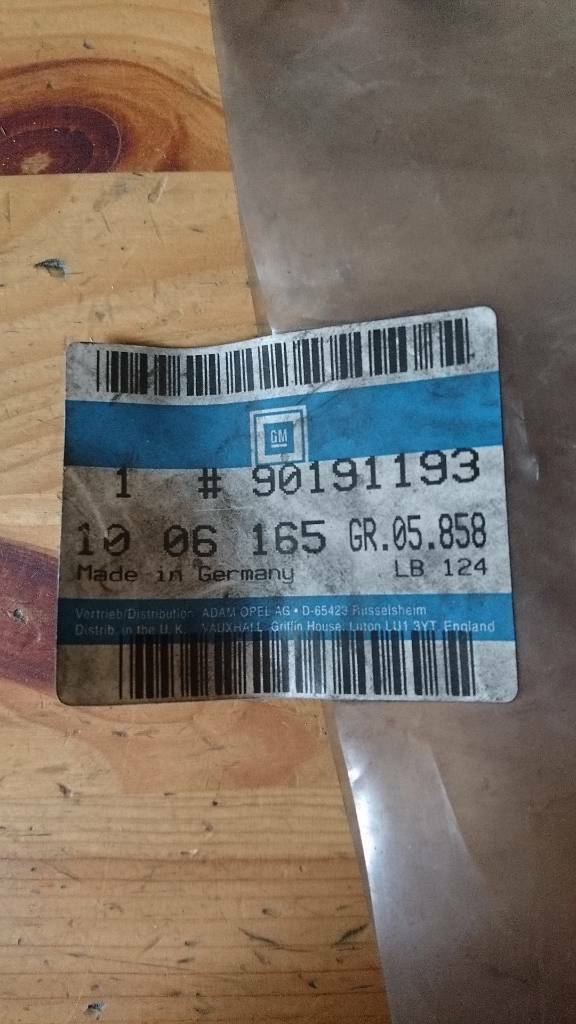 Kadett E Stahlfelgen 13" Abdeckung neu original GM