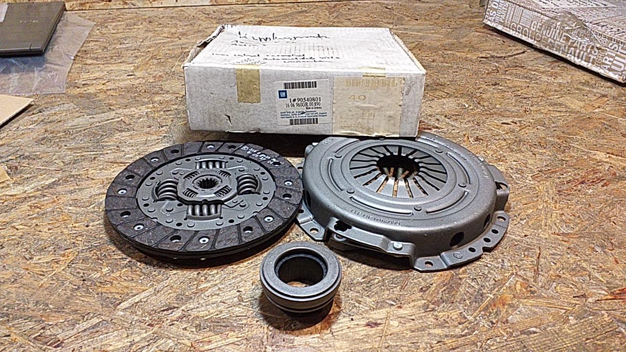 Ascona C CC Astra F Kupplungssatz original GM Opel NEU