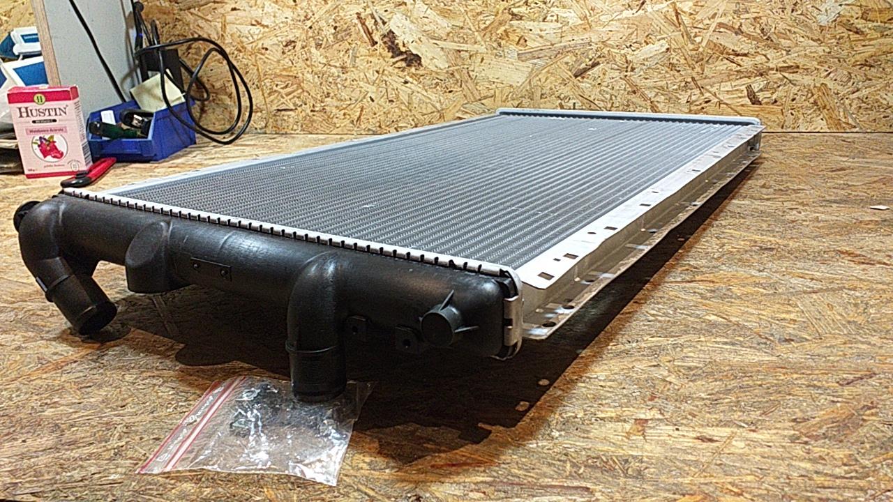 Movano A Renault Master Wasserkühler original GM NEU