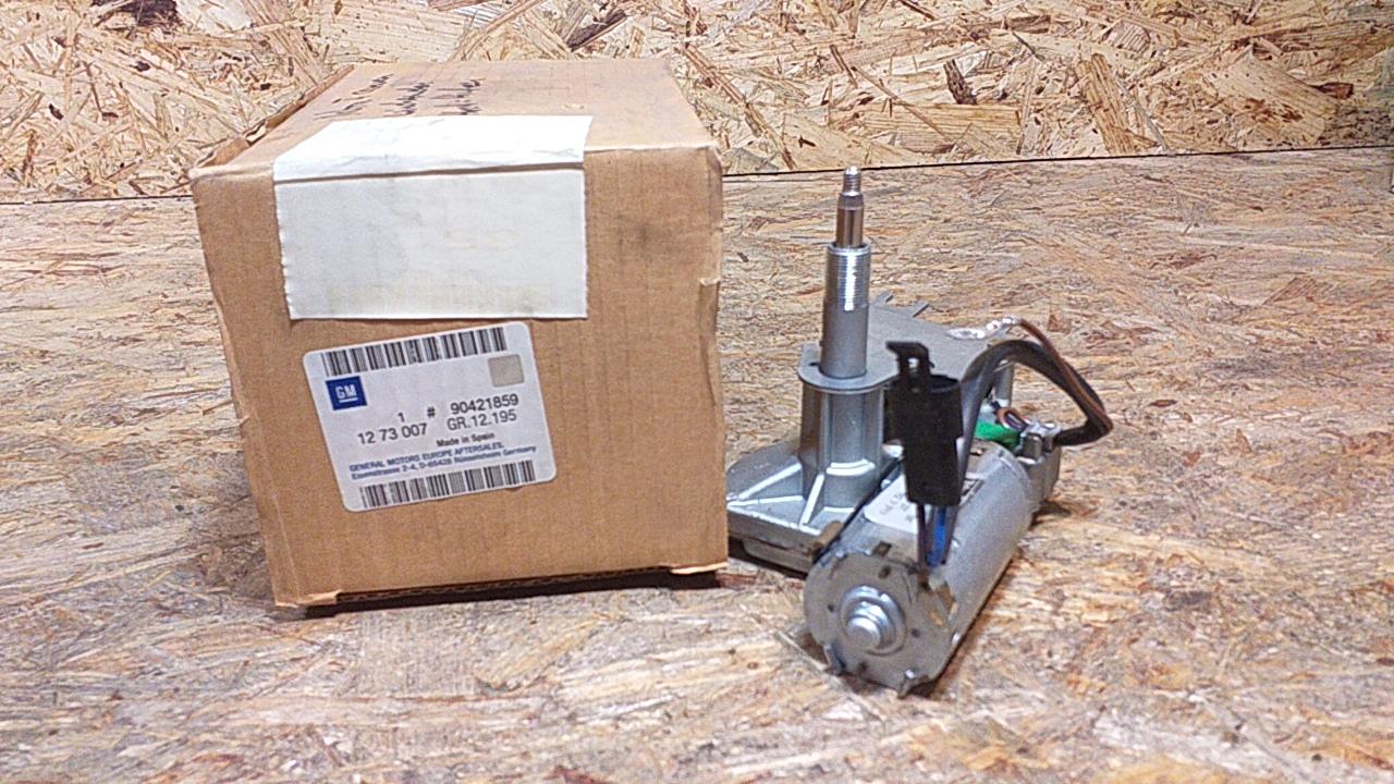 Astra F Caravan Wischermotor hinten original GM Opel NEU