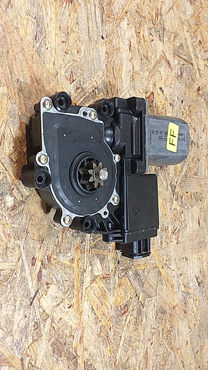 Astra F 3-Türer E-Fenstermotor vorne rechts original GM Opel NEU