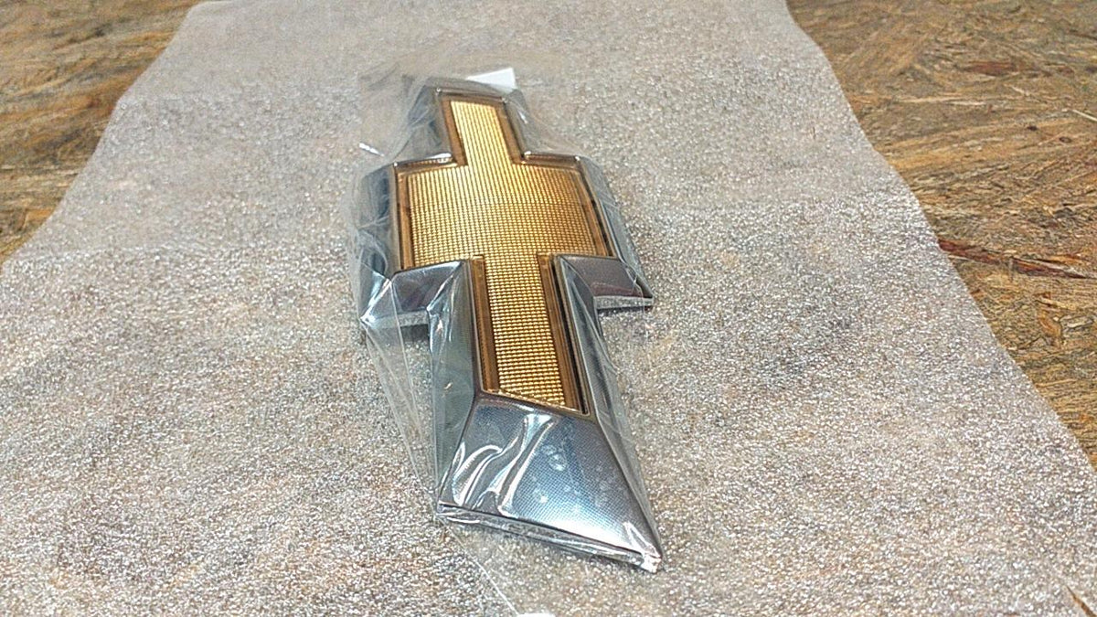 Chevrolet Emblem "Firmzeichen" original GM NEU