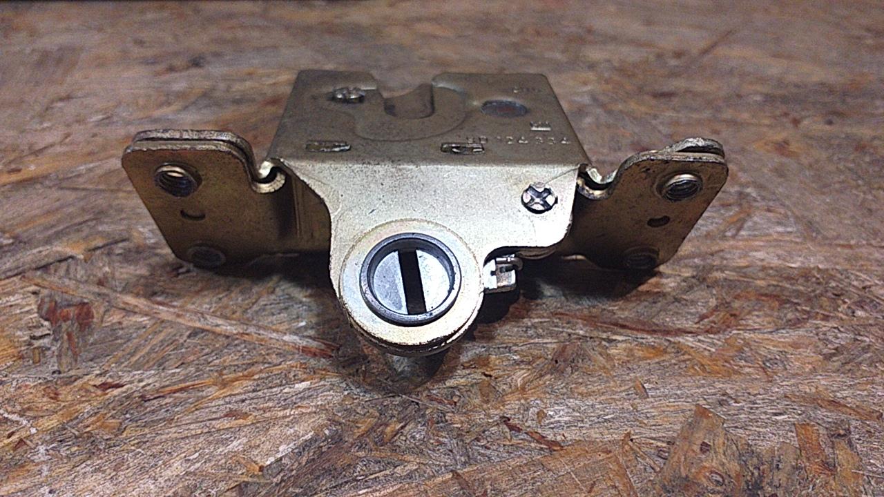 Ascona C Heckklappenschloss original GM Opel NEU