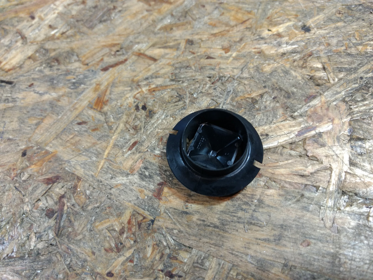 Corsa A Stopfen Lackablauflöcher original GM Opel NEU