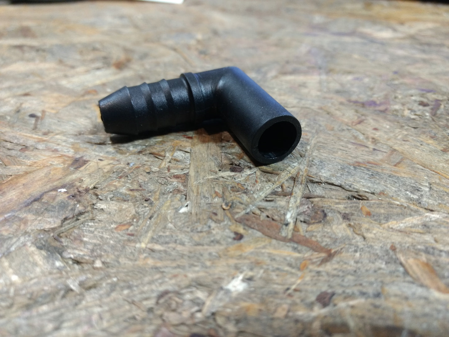 Kadett E Winkelstutzen Unterdruckschlauch Bremskraftverstärker original GM Opel NEU