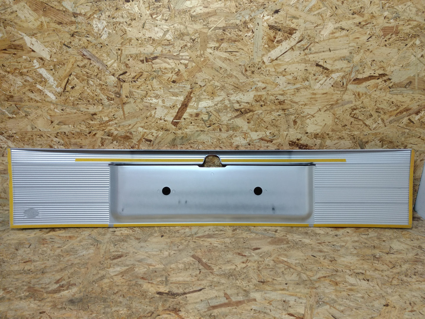 Kadett E Vauxhall Astra 10/84 BJ Heck-Designblende original Hella SELTEN NEU