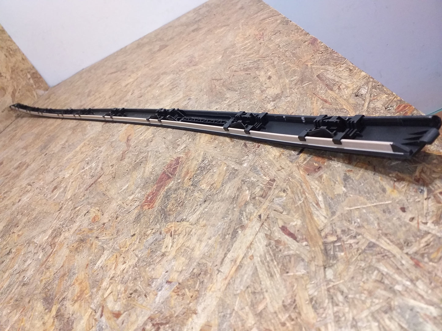 Corsa C 3/5 Türer Dachleiste links original GM Opel NEU