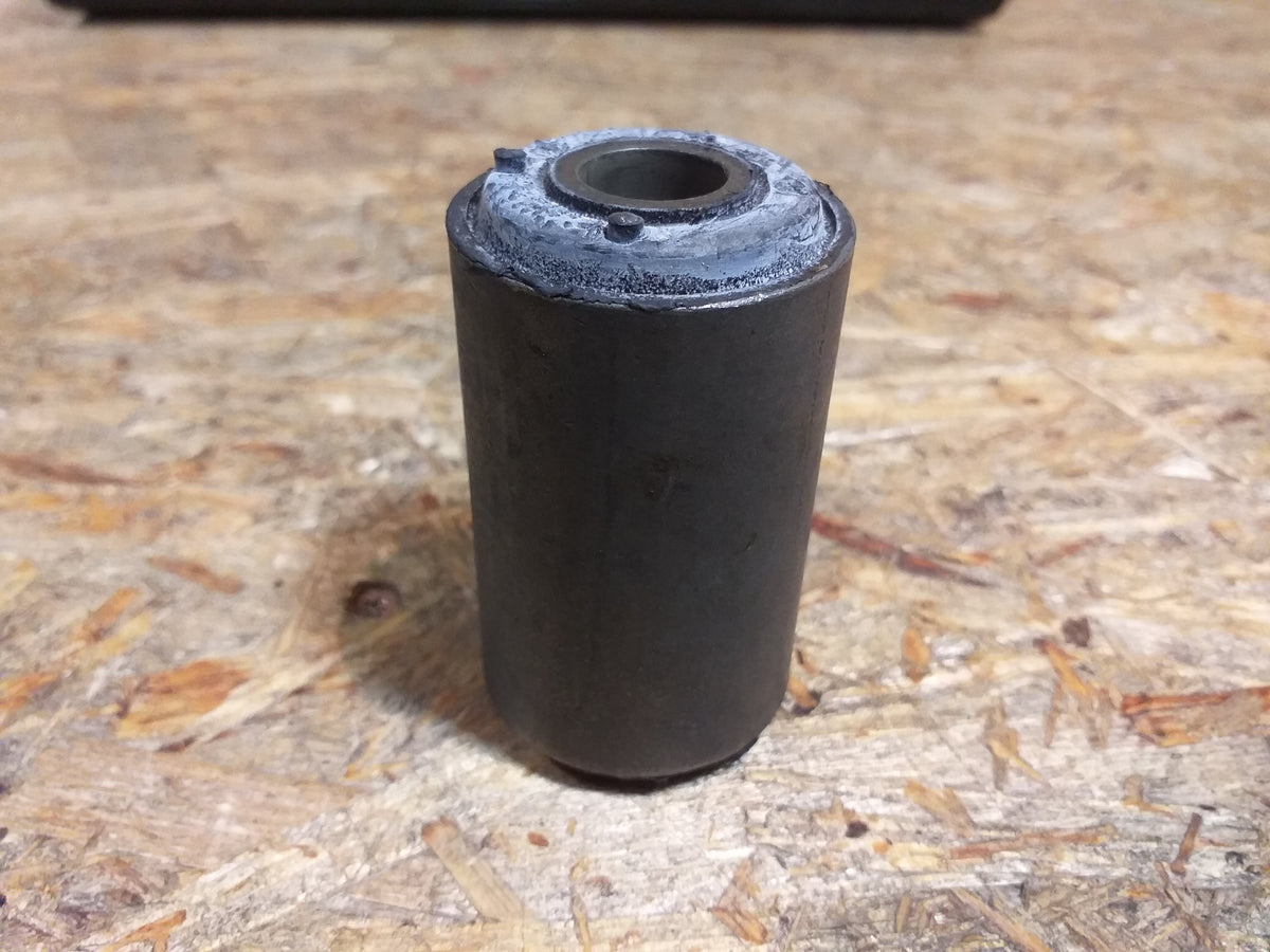 Frontera Buchse hinten original GM Opel NEU