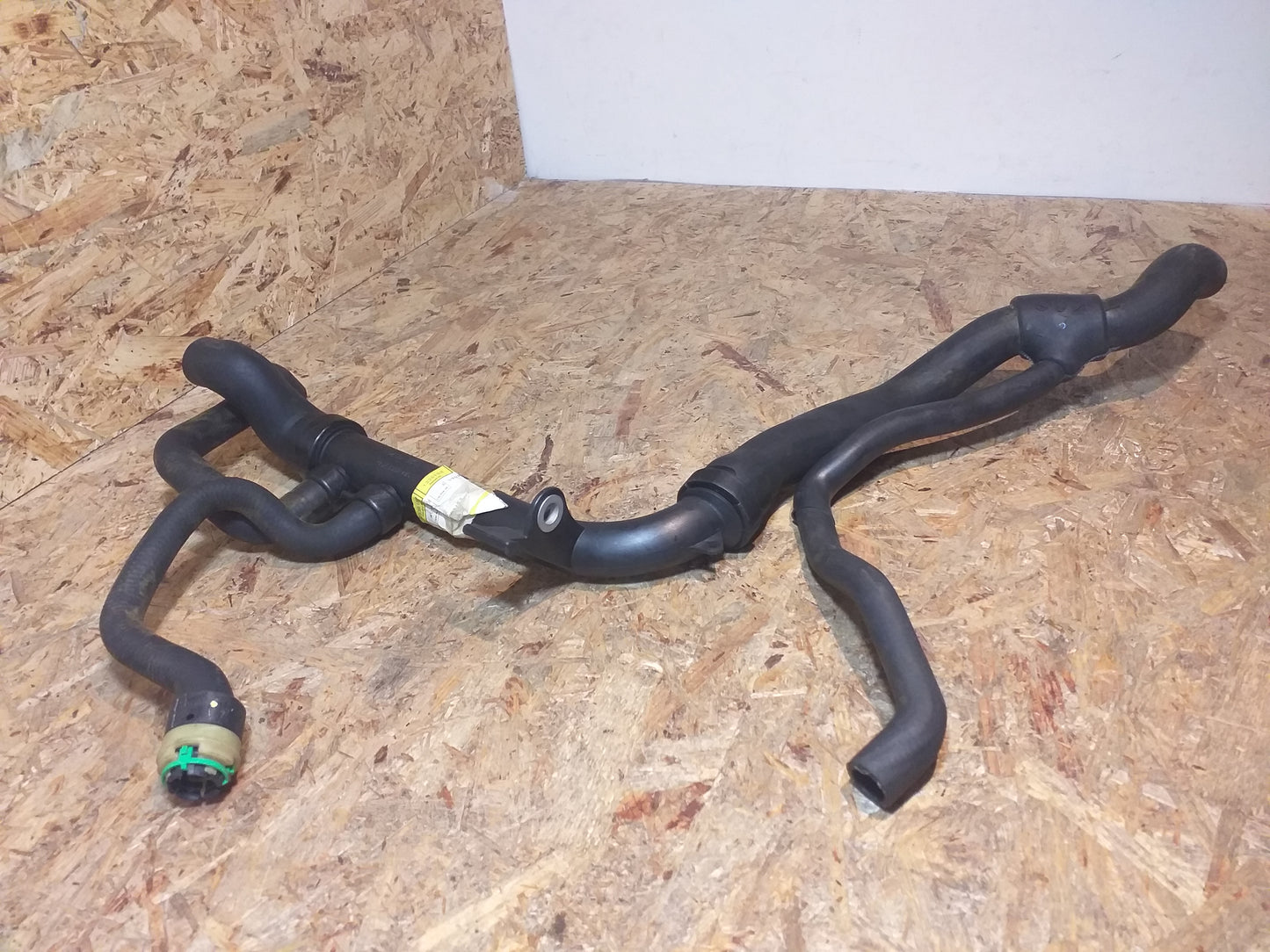 Vectra B Verbindungsrohr Kühler an Motor original GM Opel NEU