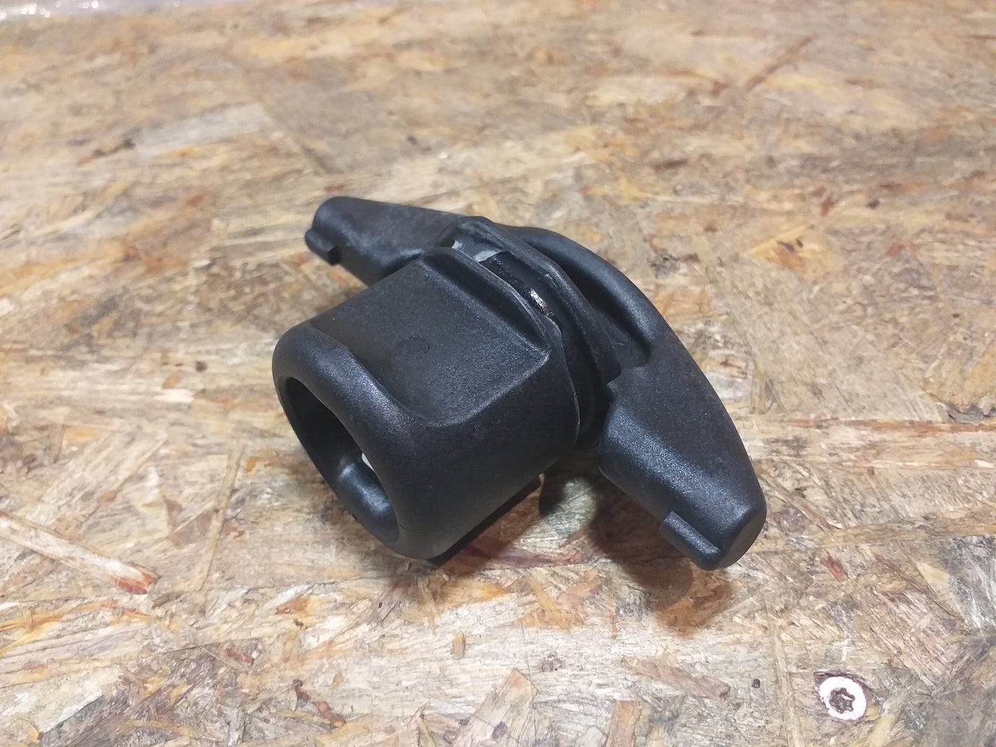 Omega A Stopfen Öffnung abnehmbare Kugelstange original GM Opel NEU