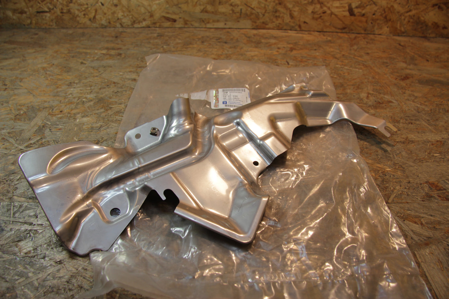 Original GM Opel Hitzeschild Turbolader 55556960 Signum , Vectra C