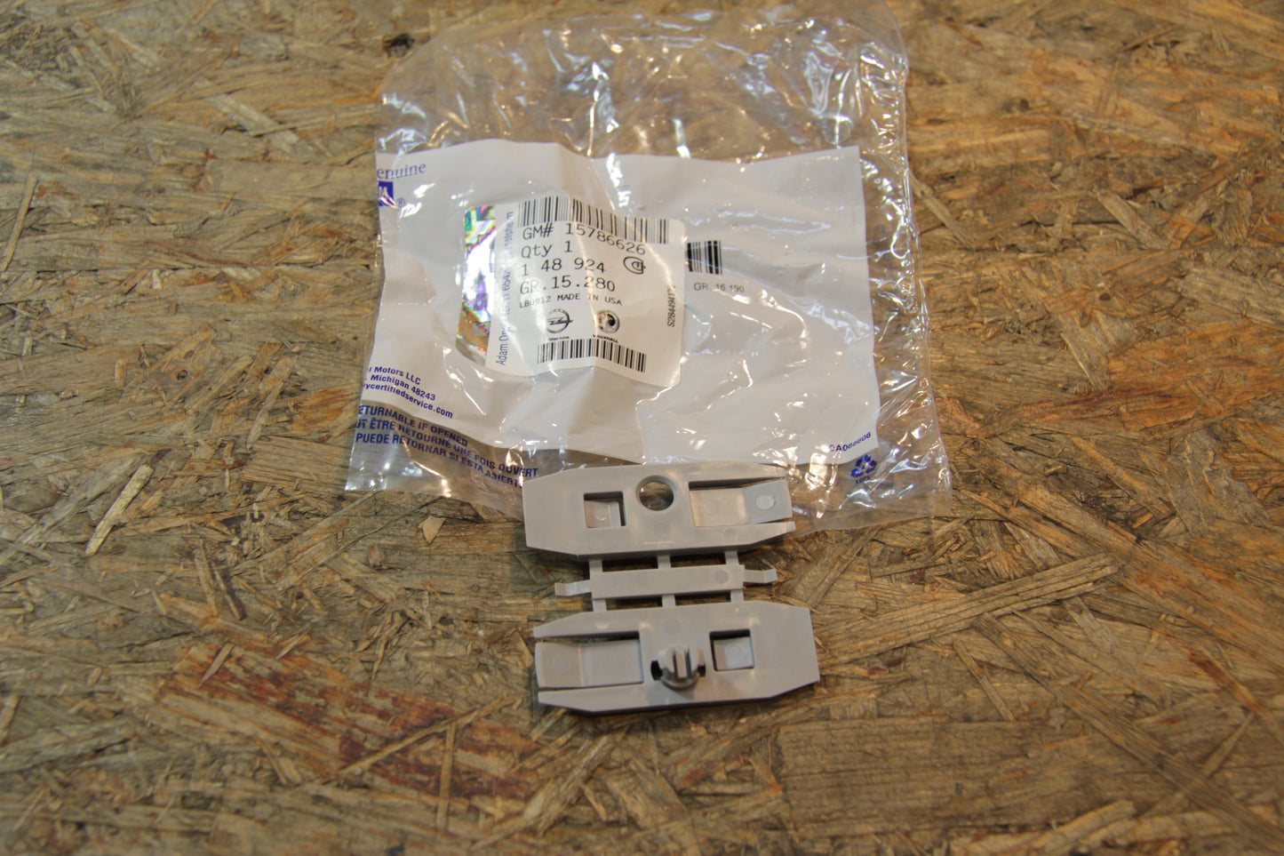 Original GM Opel Clip Scheibe Vordertür an Heber 15786626 Sintra