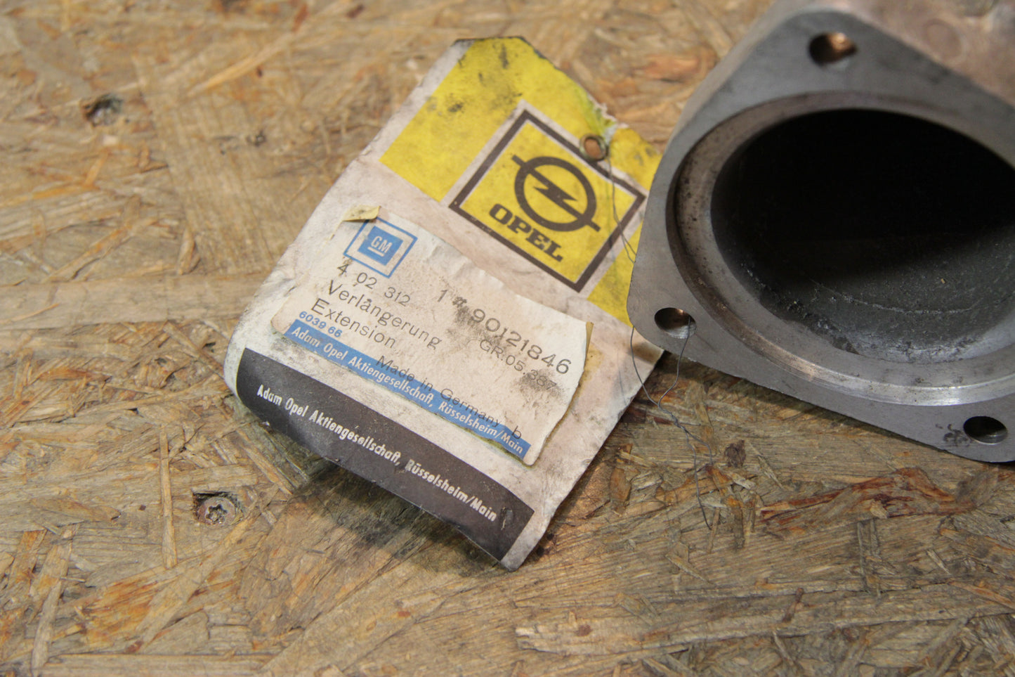 Original GM Opel Verlängerungs-Rohr Hinterachse 90121846 Ascona B , Manta B