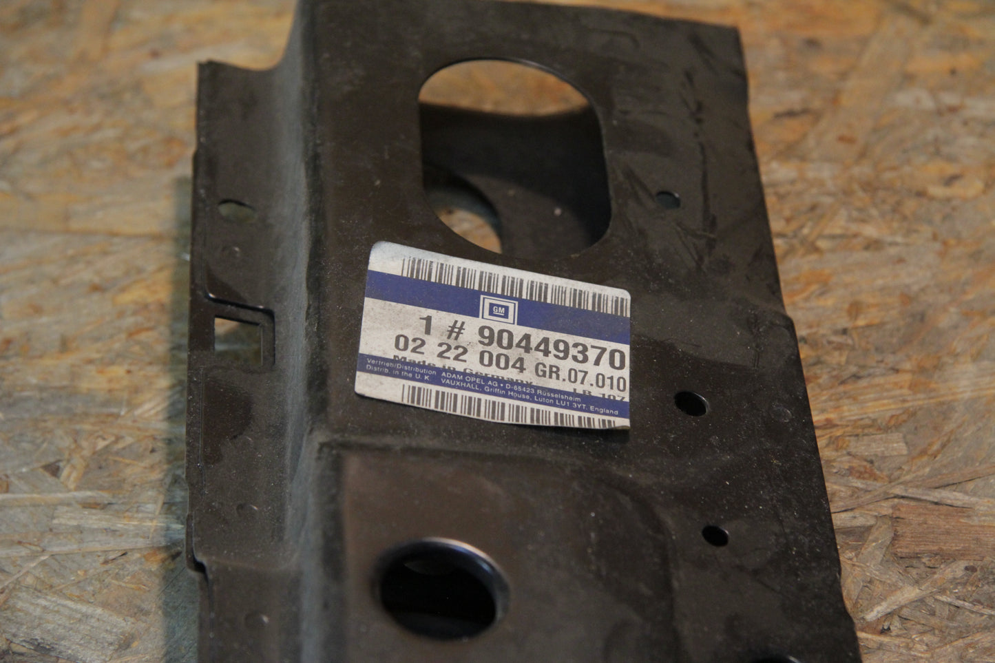Original GM Opel Querträger rechts Kühler 90449370 Astra F
