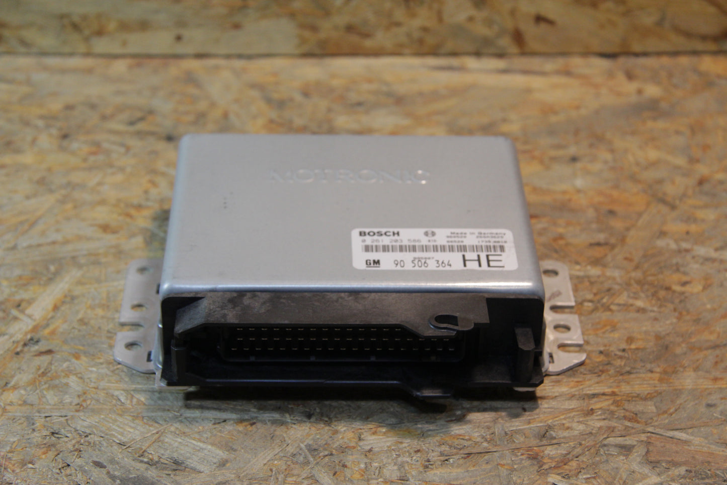 Original GM Opel Steuergerät elektronische Einspritzanlage (Motronic) Kennzeichen: HE 90510671 Vectra A