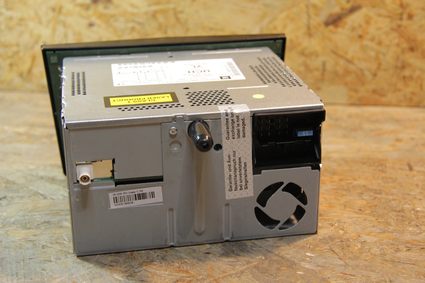 Original GM Opel Radio CD-Player kohlefarben-piano Kennzeichen YL (in Verbindung mit Grafikanzeigegerät) 13257038 Corsa D