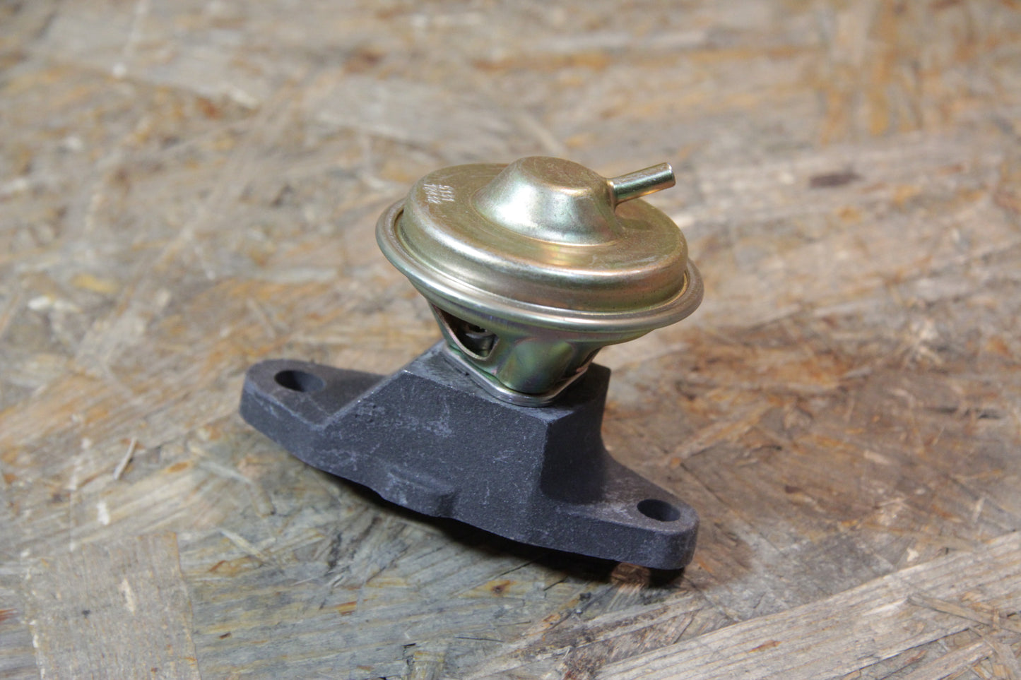 Original GM Opel Ventil Abgasrückführung 17095131 Corsa A