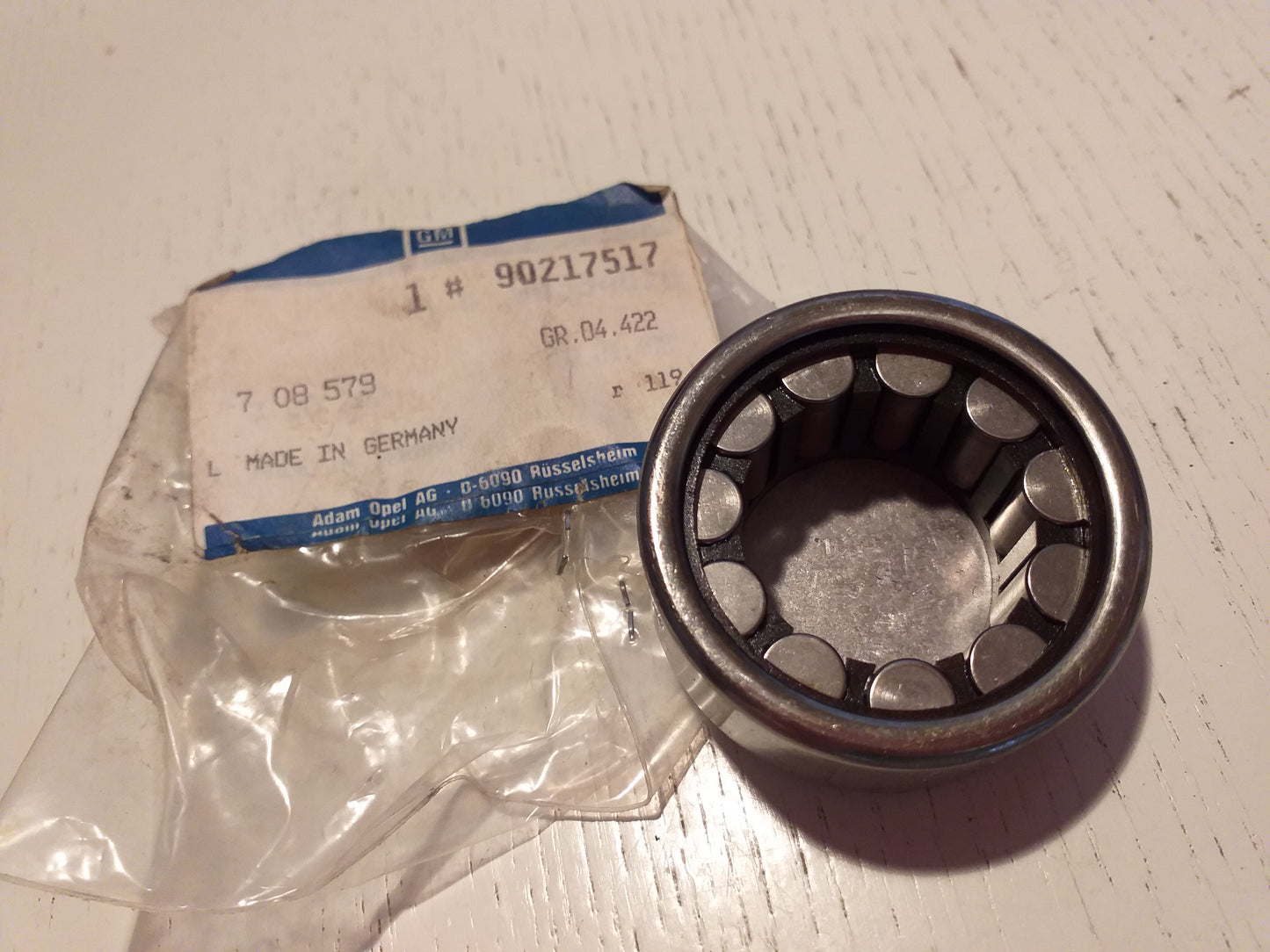 Omega A Kugellagerhinten an Zahnradblock Nebenwelle original GM Opel NEU