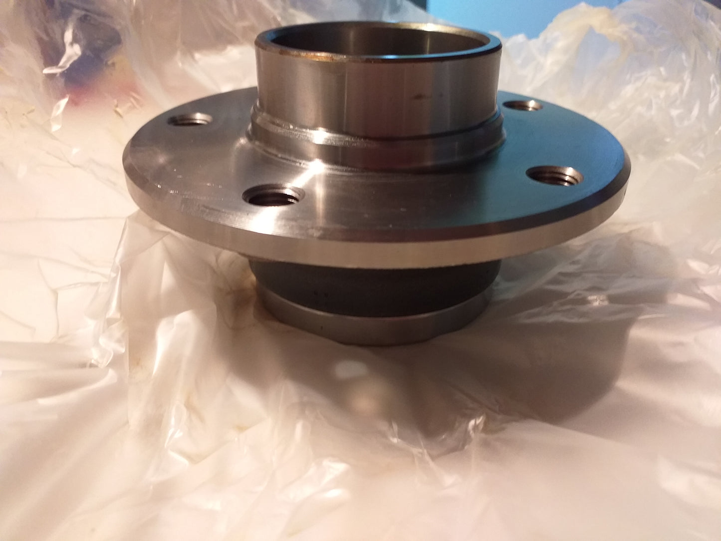 Omega A/B Senator A/B Radnabe vorne original GM SKF Opel NEU