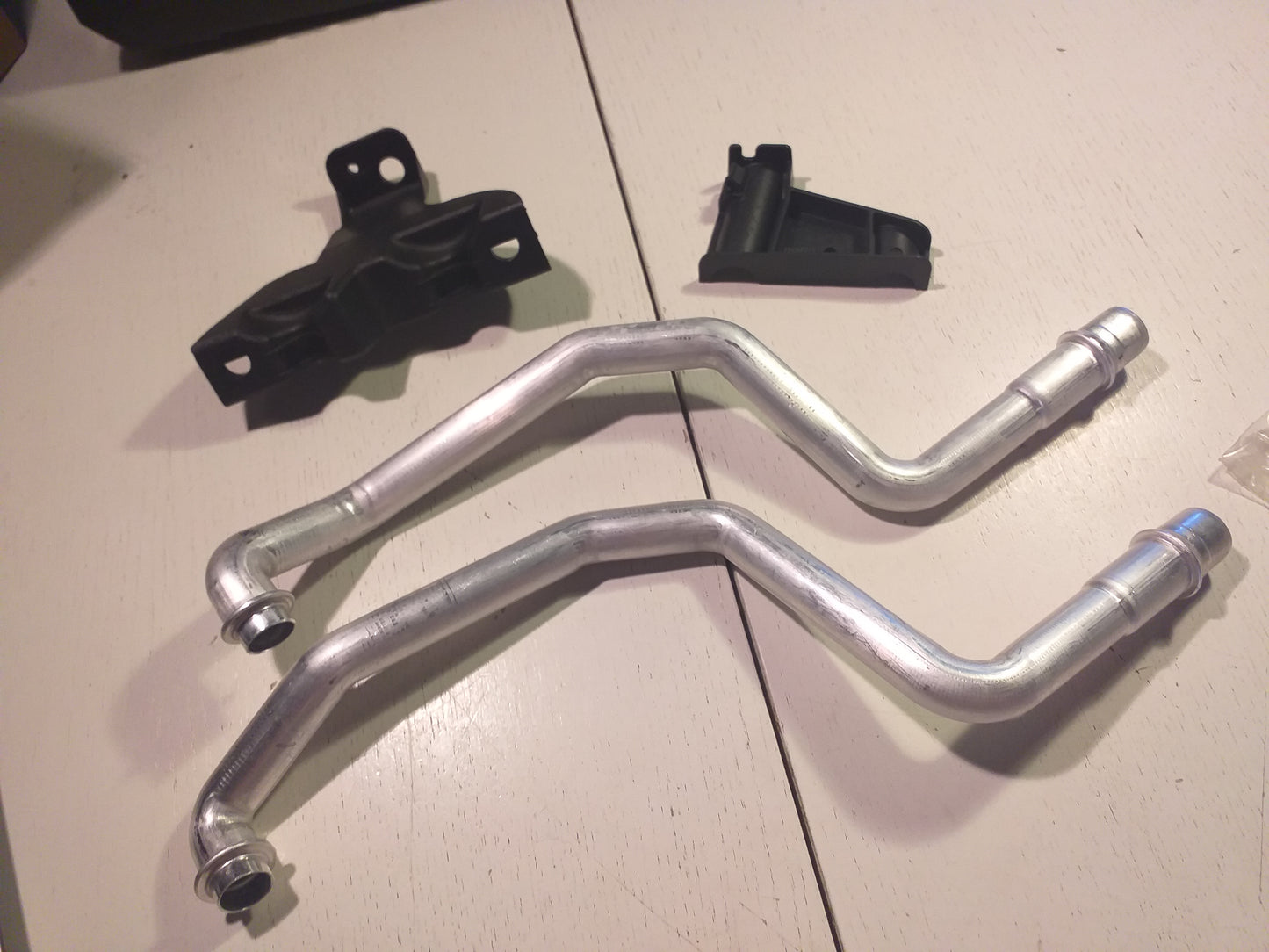 Oldtimer Youngtimer Leitungen und Rohre original GM Opel NEU