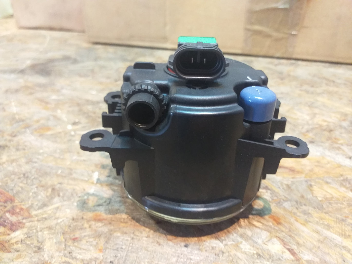 Agila B Nebelscheinwerder links original GM Opel NEU