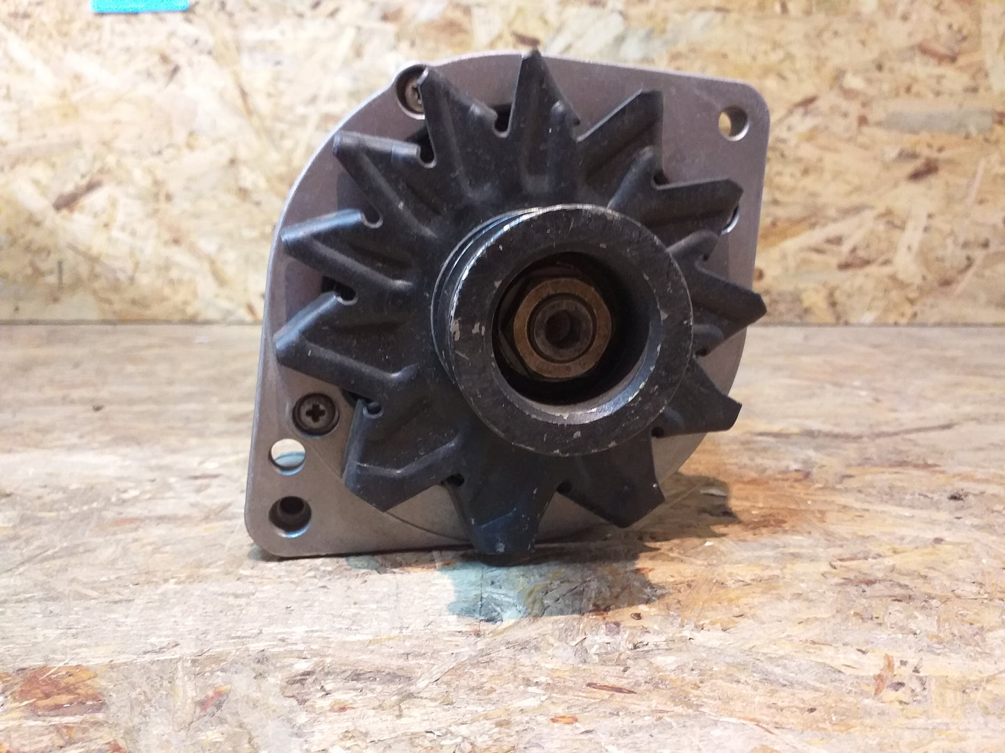 Astra F Bj 92 Lichtmaschine 14V, 28-70A original Bosch NEU