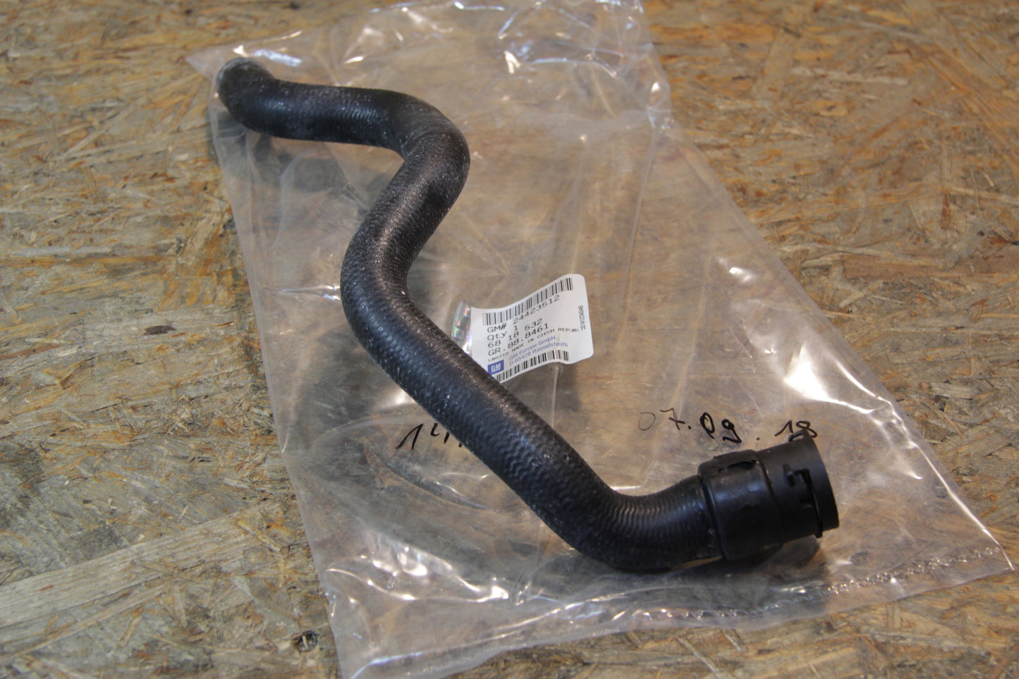 Original GM Opel Heizungsschlauch Vorlauf 24423512 Corsa C