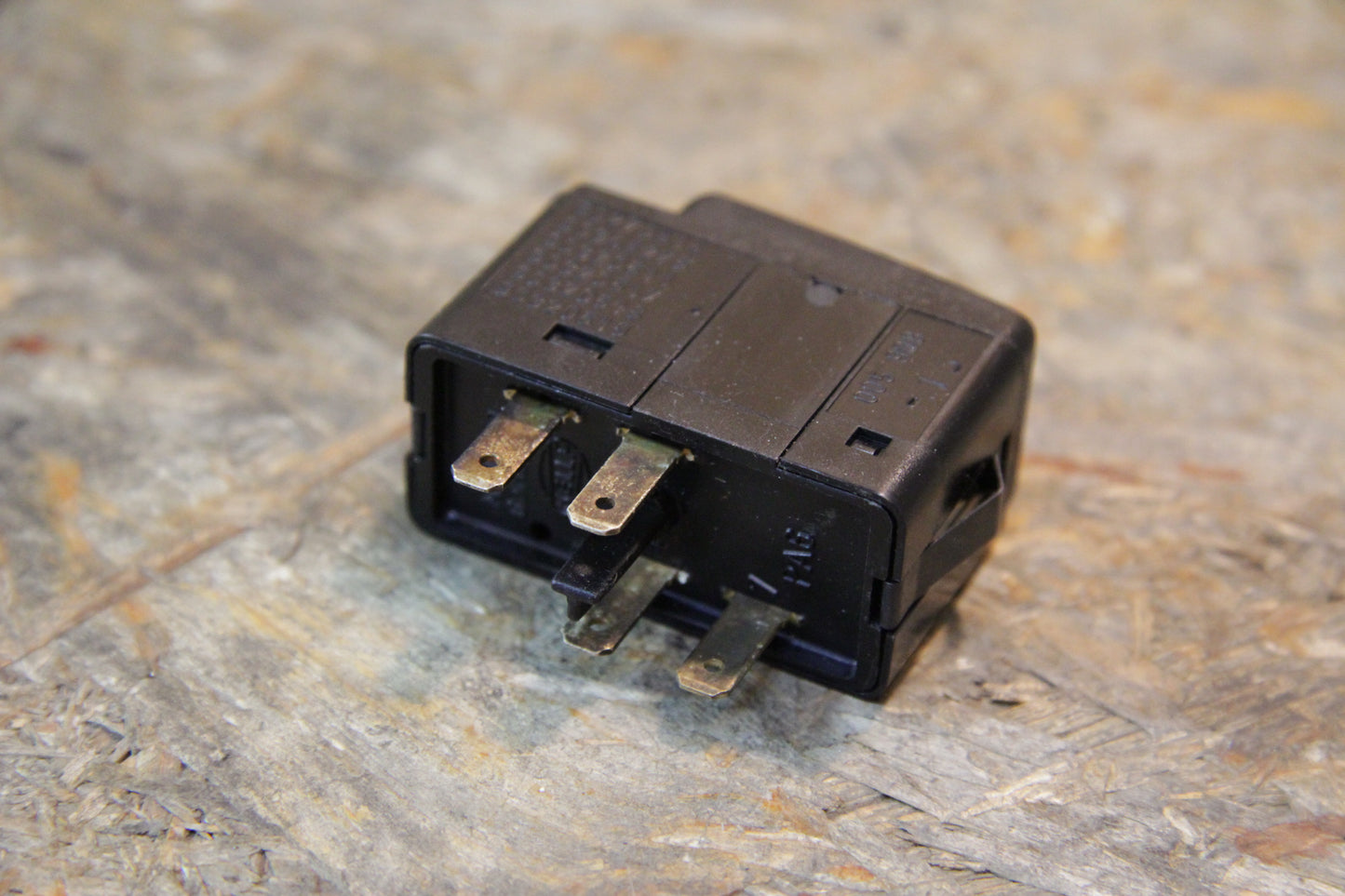 Original GM Opel Schalter Leuchtweitenregulierung Kennzeichen: DK 90320617 Corsa A , Sintra